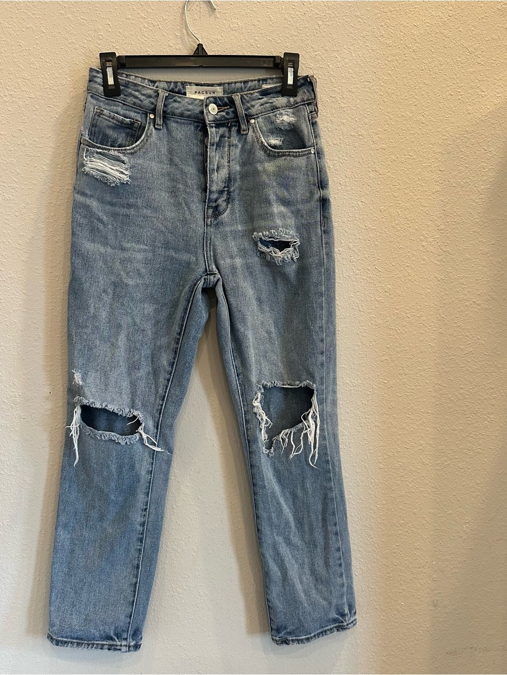 PacSun Mom Jeans 25 High Rise Distressed Ripped Light Wash Denim Size 25